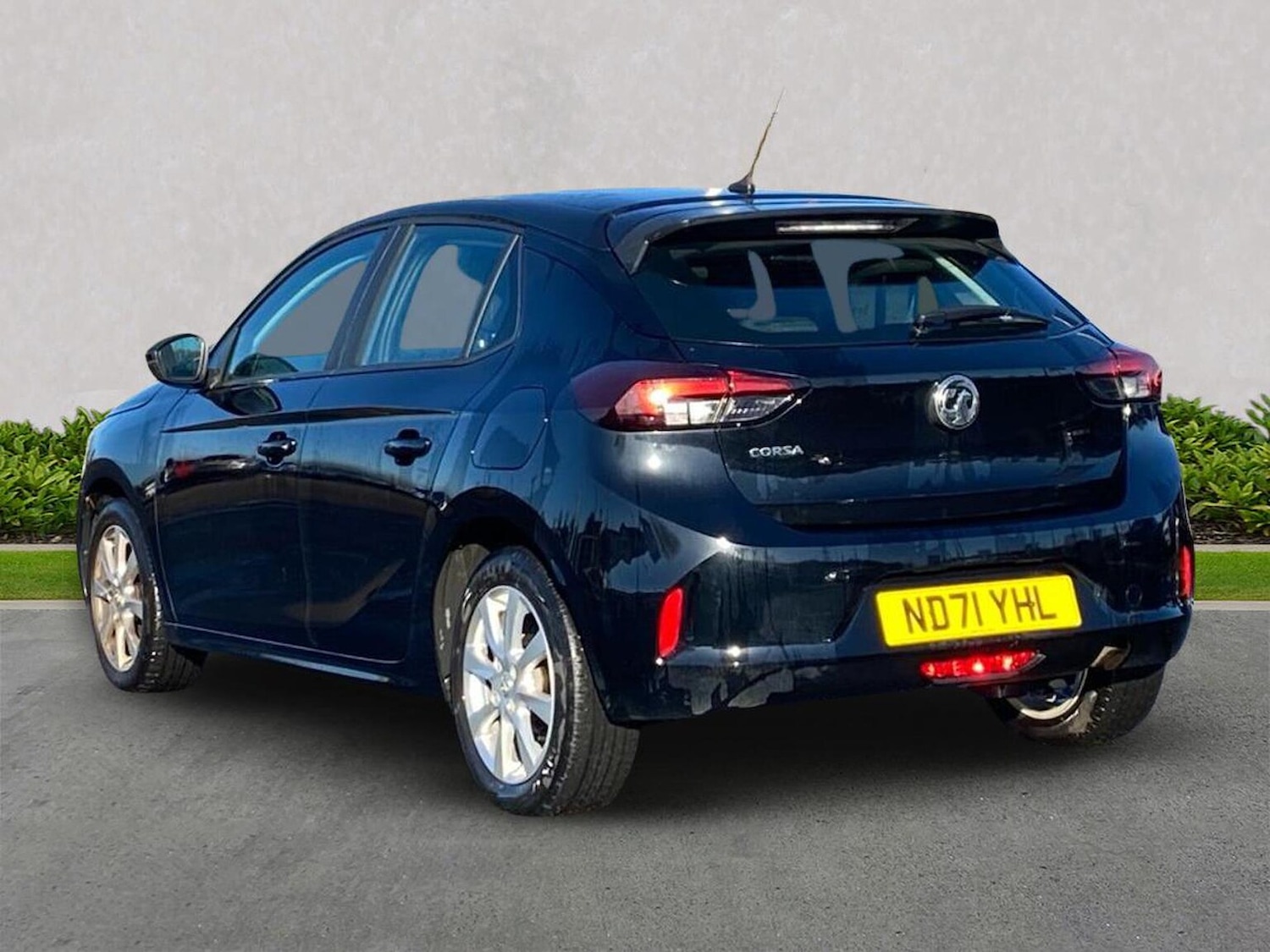 Used Vauxhall Corsa 2021 for sale - 76986946: Photo 2