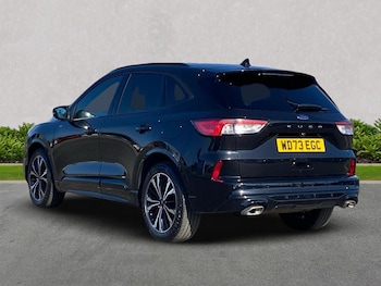 Used Ford Kuga 2023 for sale - 75999687: Photo 2