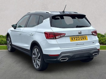 Used SEAT Arona 2023 for sale - 77056991: Photo