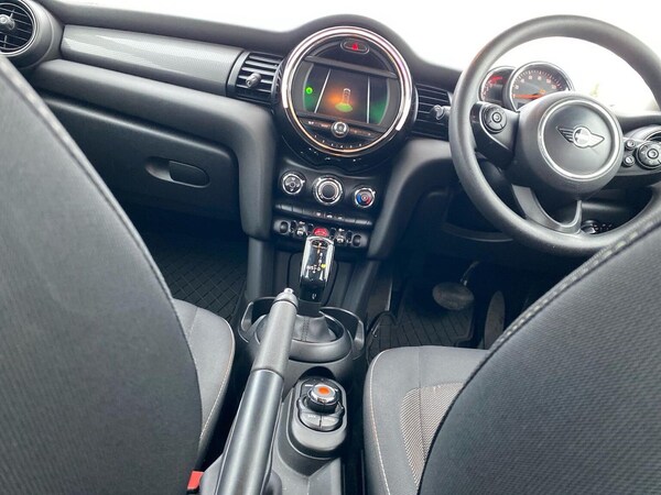 Used MINI Hatch 2018 for sale - 76329991: Photo 13