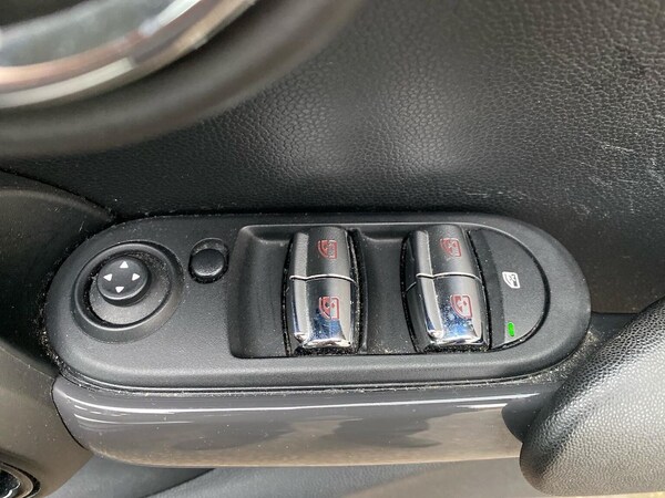 Used MINI Hatch 2018 for sale - 76329991: Photo 21