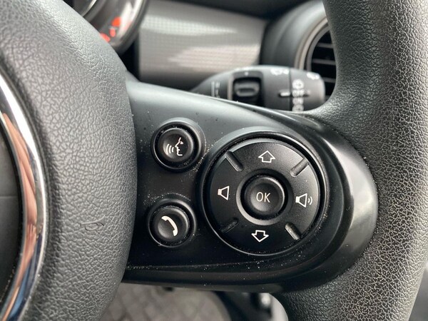 Used MINI Hatch 2018 for sale - 76329991: Photo 27
