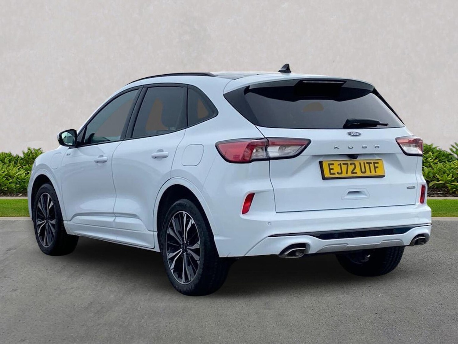 Used Ford Kuga 2023 for sale - 76365046: Photo 2