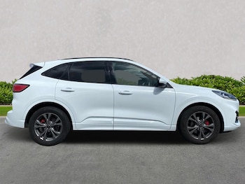 Used Ford Kuga 2023 for sale - 75701188: Photo