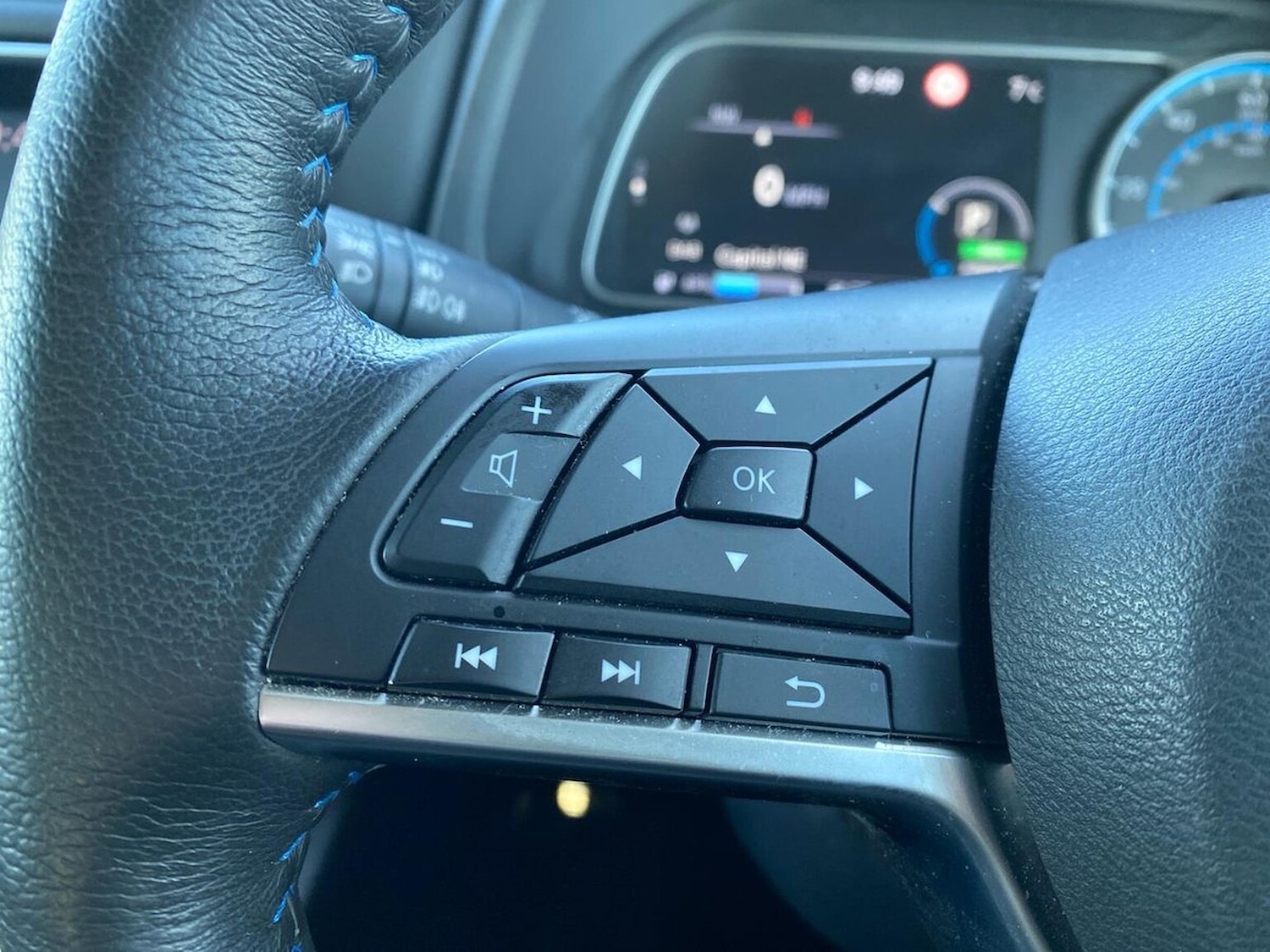 Used Nissan Leaf 2023 for sale - 76383386: Photo 26