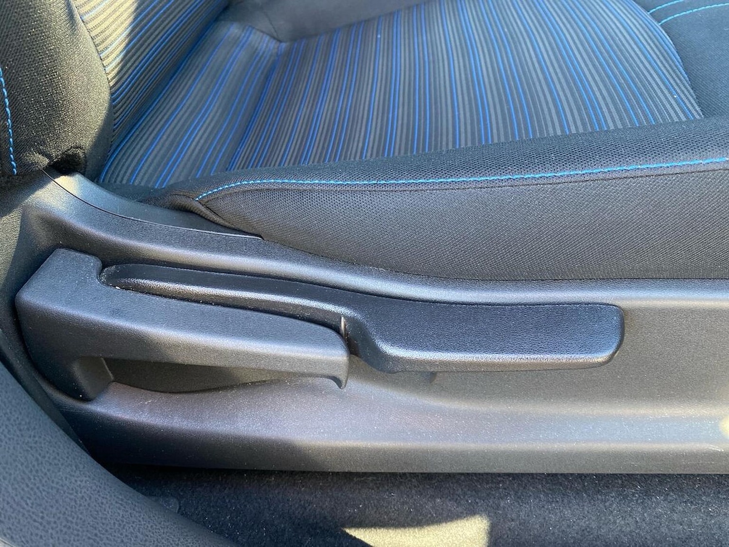 Used Nissan Leaf 2023 for sale - 76383386: Photo 30