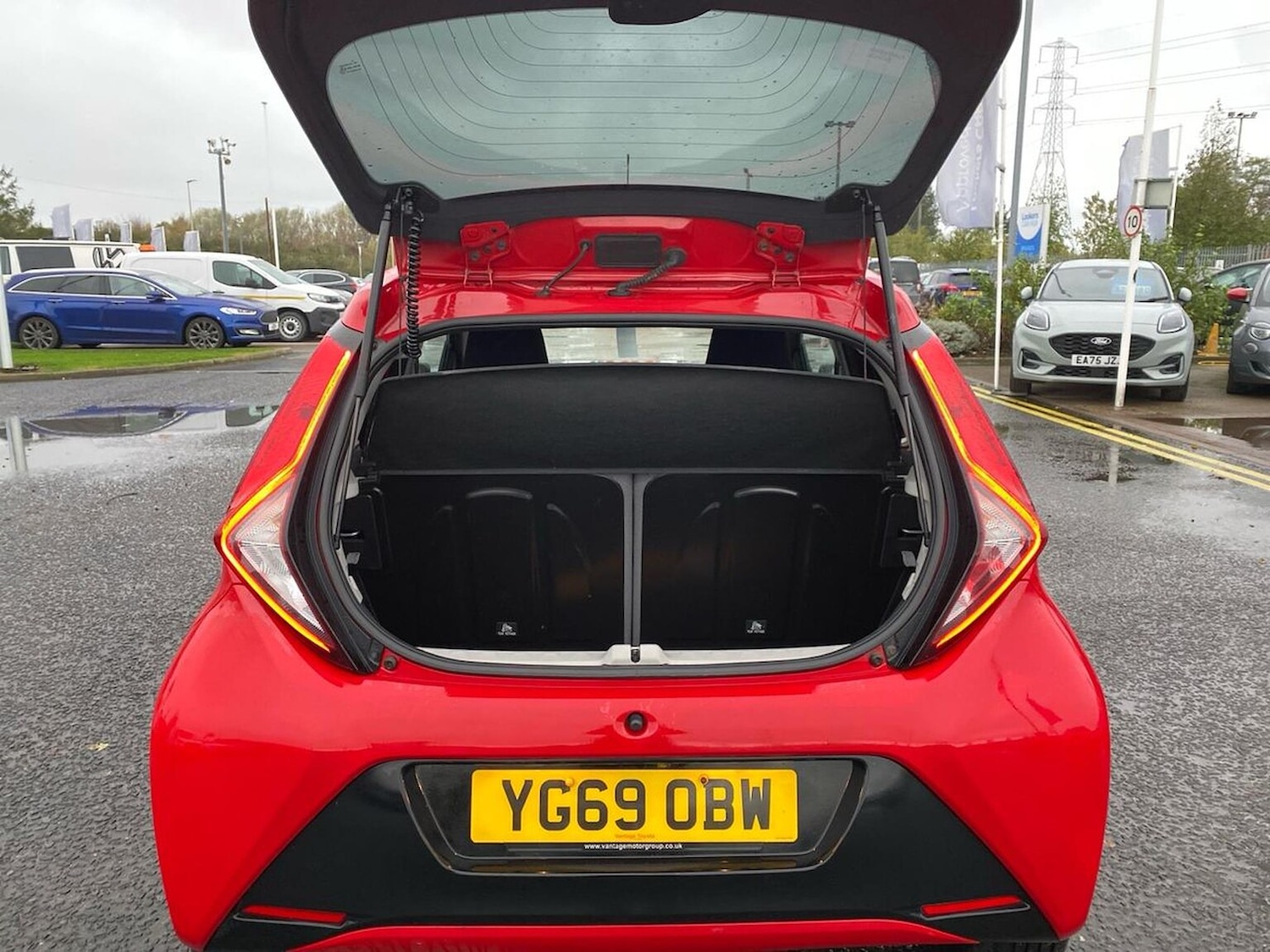 Used Toyota AYGO 2019 for sale - 76577273: Photo 17
