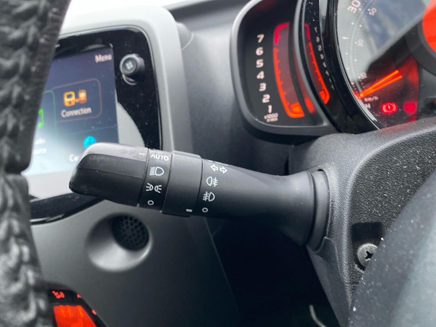 Used Toyota AYGO 2019 for sale - 76577273: Photo 28