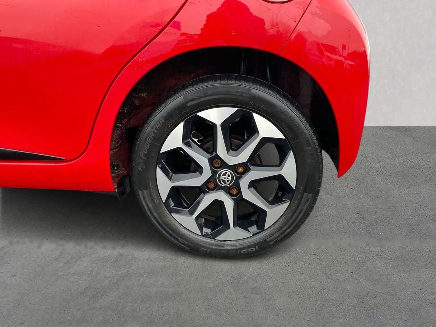 Used Toyota AYGO 2019 for sale - 76577273: Photo 6