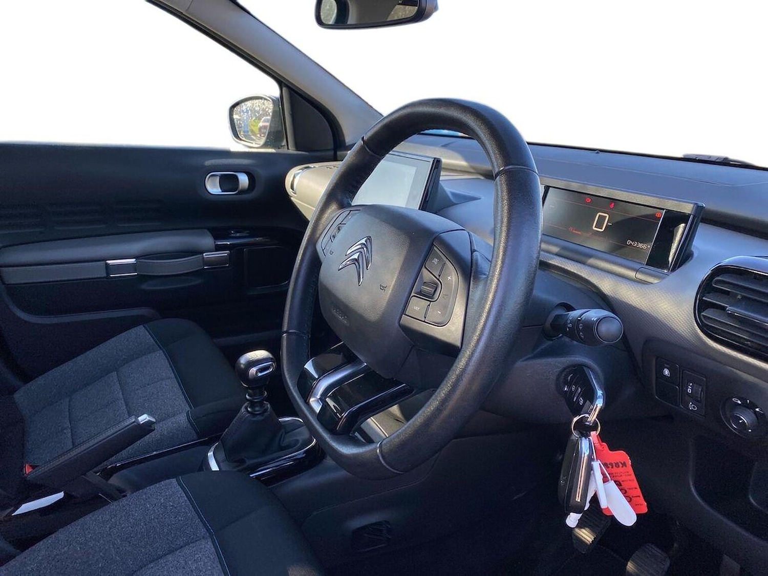 Used Citroen C4 Cactus 2018 for sale - 78211132: Photo 15