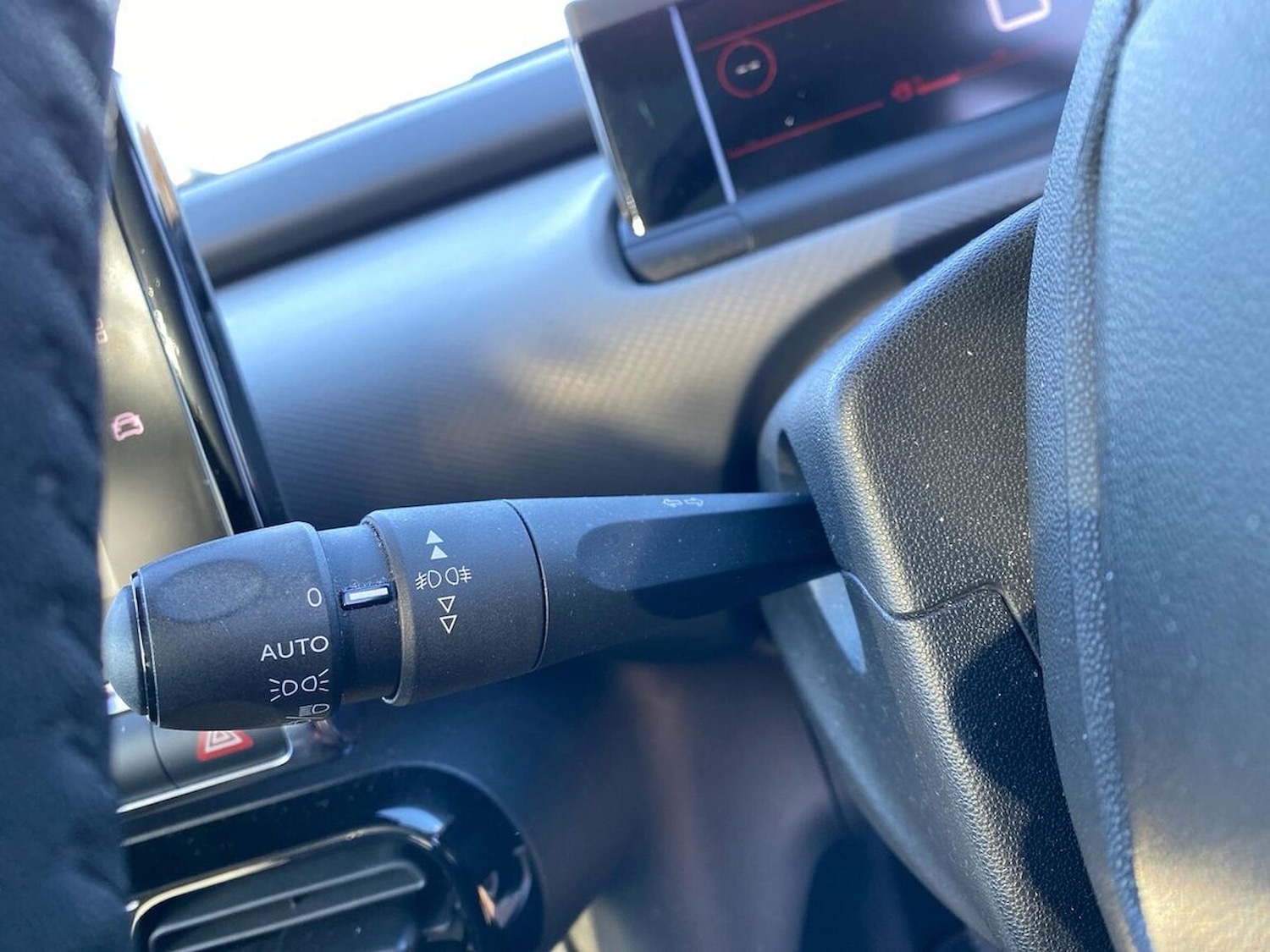 Used Citroen C4 Cactus 2018 for sale - 78211132: Photo 28