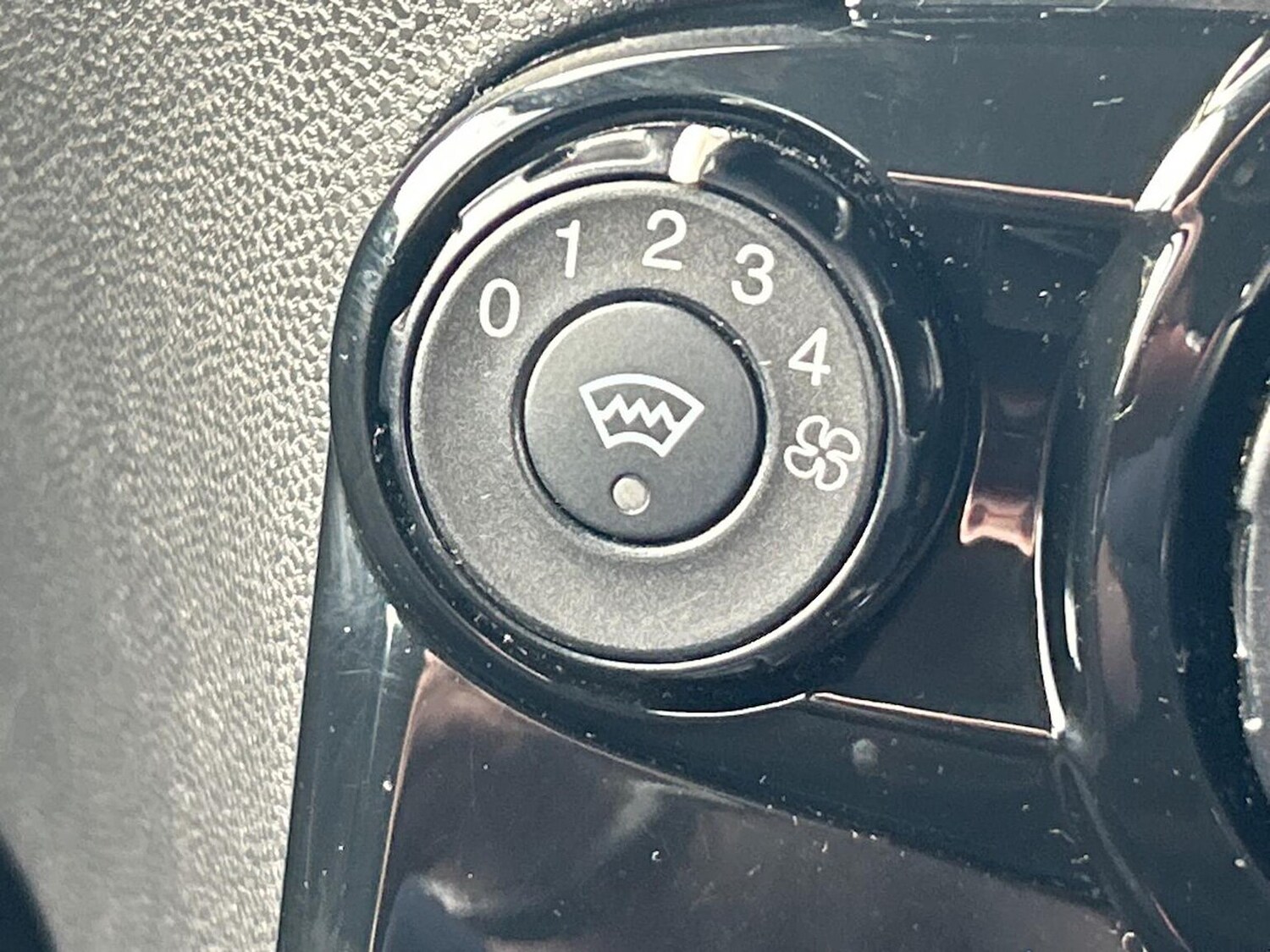 Used Ford Fiesta 2017 for sale - 76555451: Photo 23