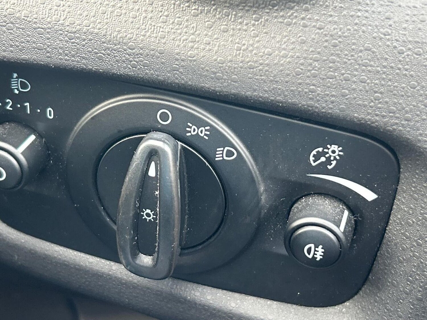 Used Ford Fiesta 2017 for sale - 76555451: Photo 27