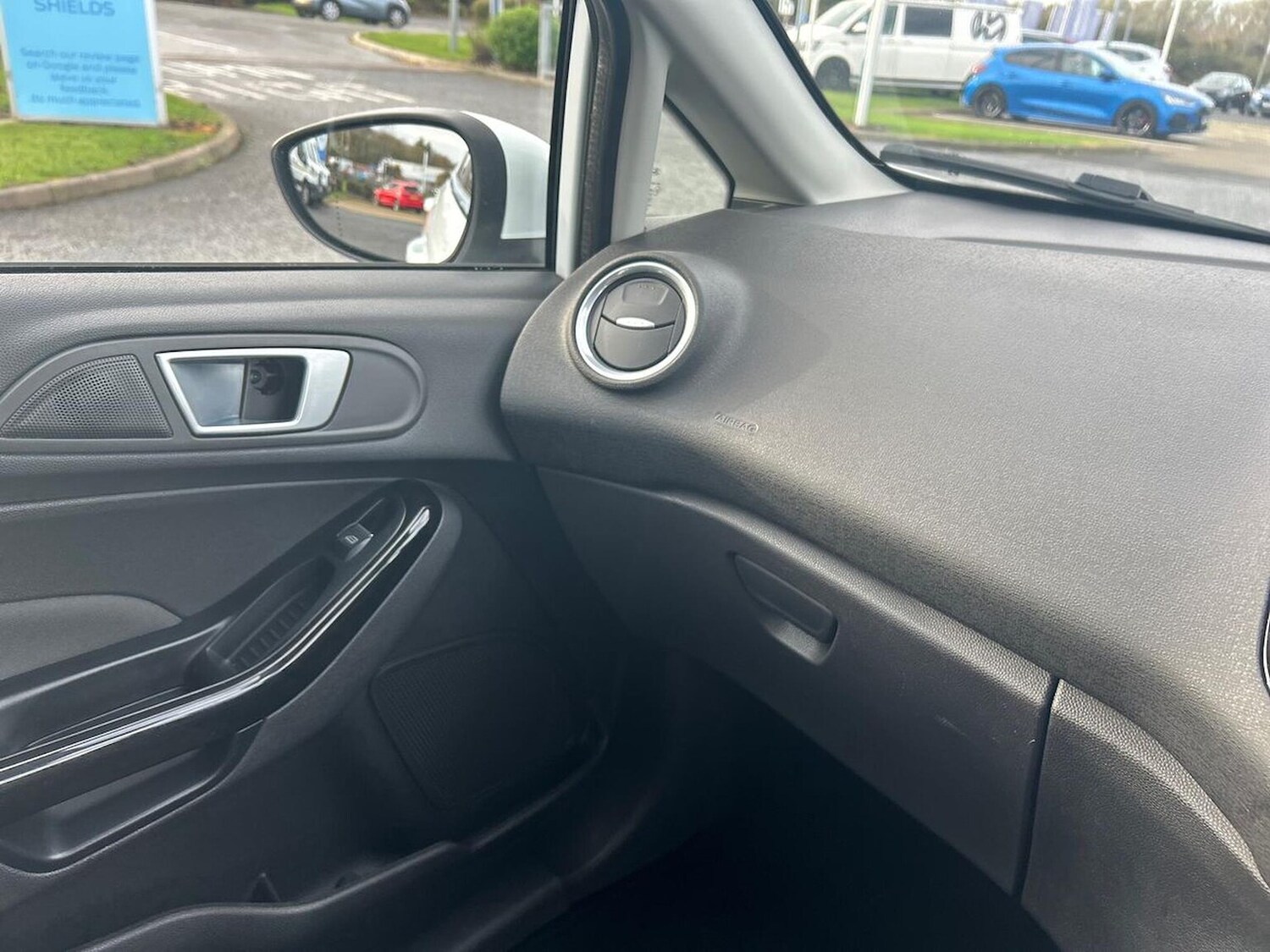 Used Ford Fiesta 2017 for sale - 76555451: Photo 28