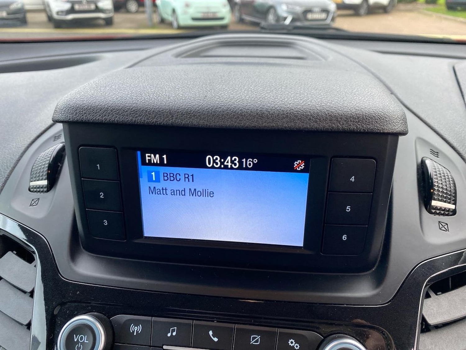 Used Ford Grand Tourneo Connect 2019 for sale - 76490728: Photo 11