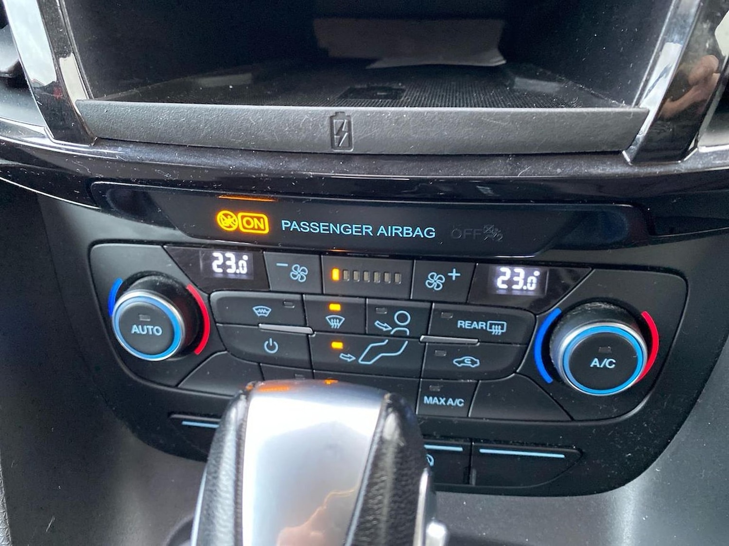 Used Ford Grand Tourneo Connect 2019 for sale - 76490728: Photo 12