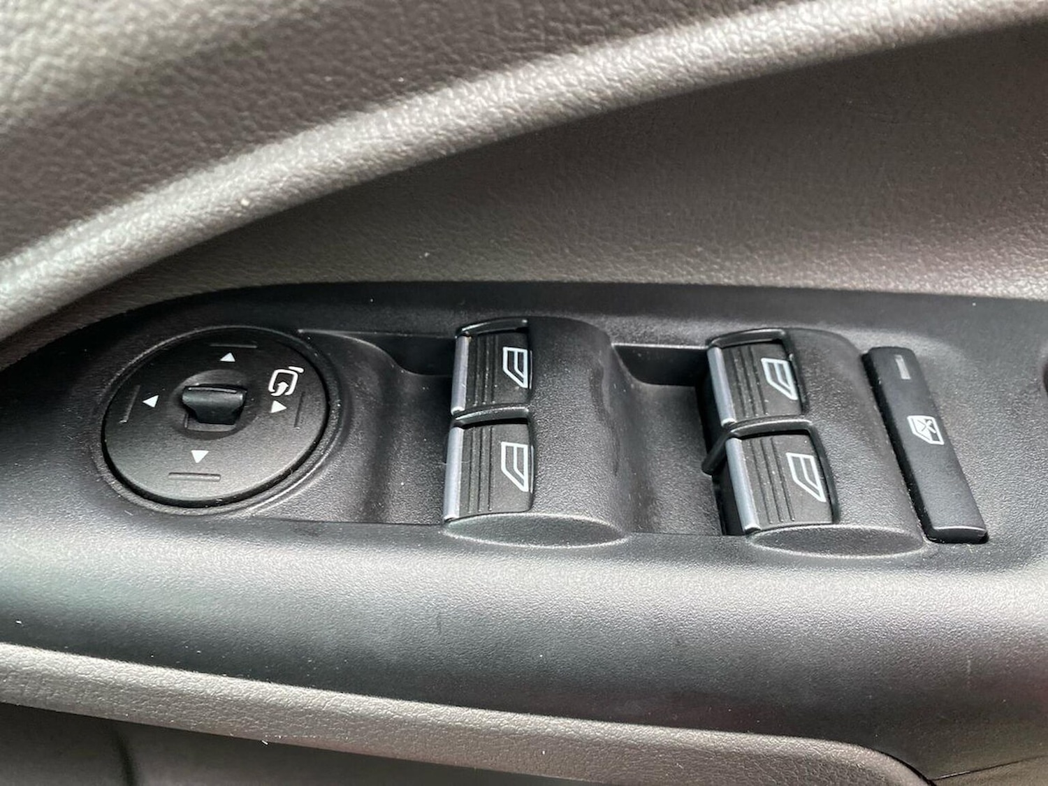 Used Ford Grand Tourneo Connect 2019 for sale - 76490728: Photo 21