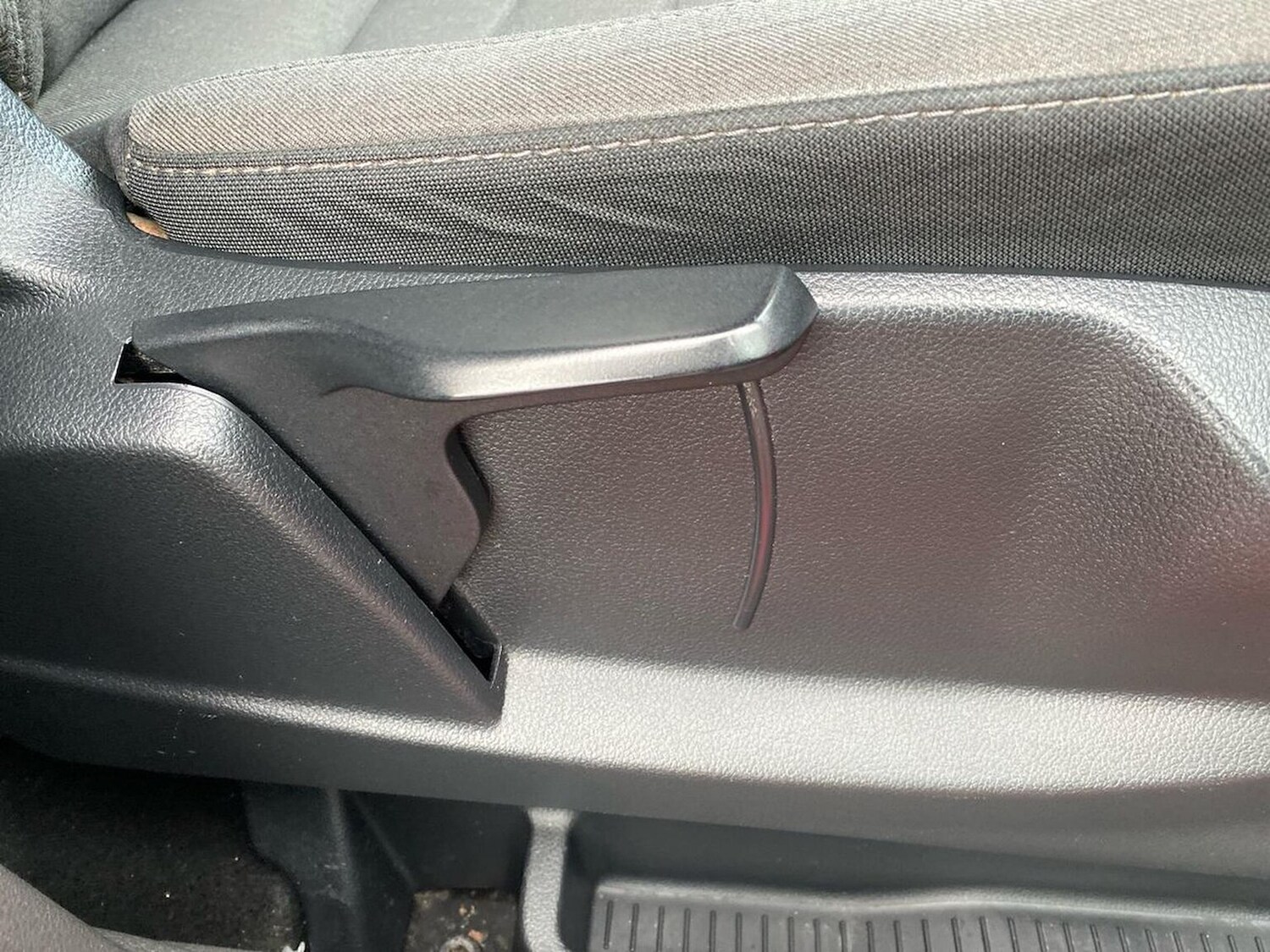 Used Ford Grand Tourneo Connect 2019 for sale - 76490728: Photo 30