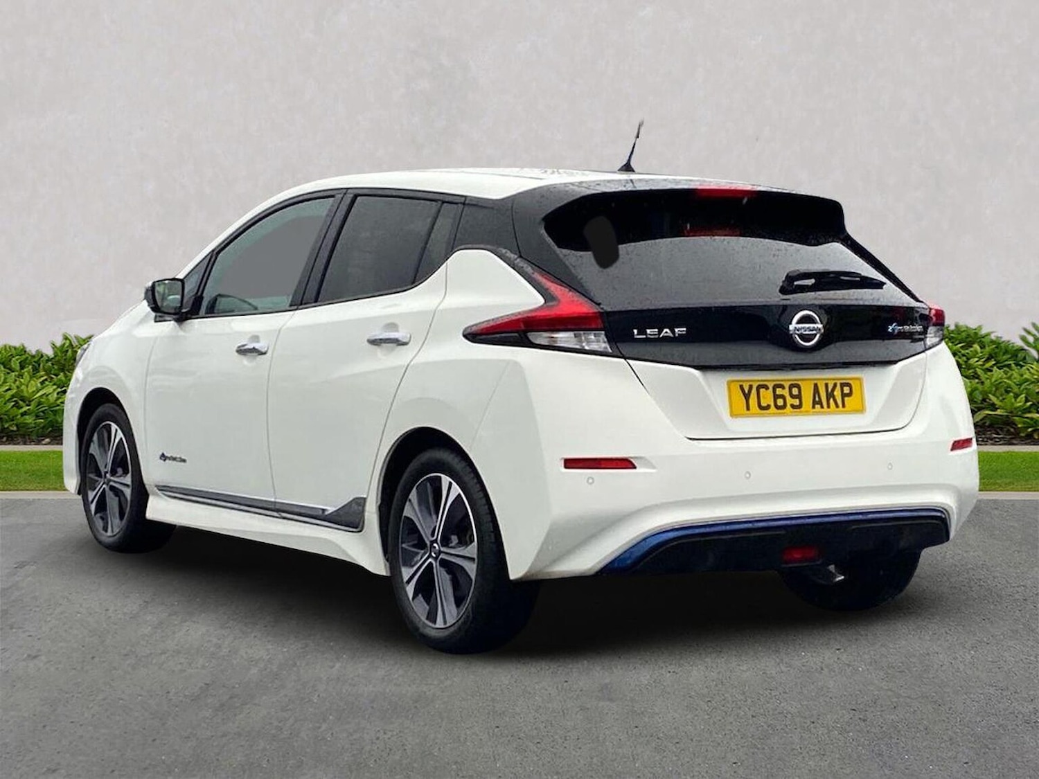 Used Nissan Leaf 2019 for sale - 76164984: Photo 2