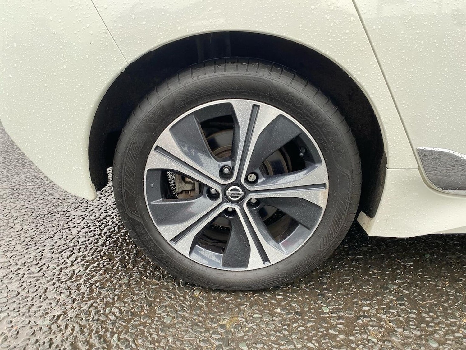 Used Nissan Leaf 2019 for sale - 76164984: Photo 6