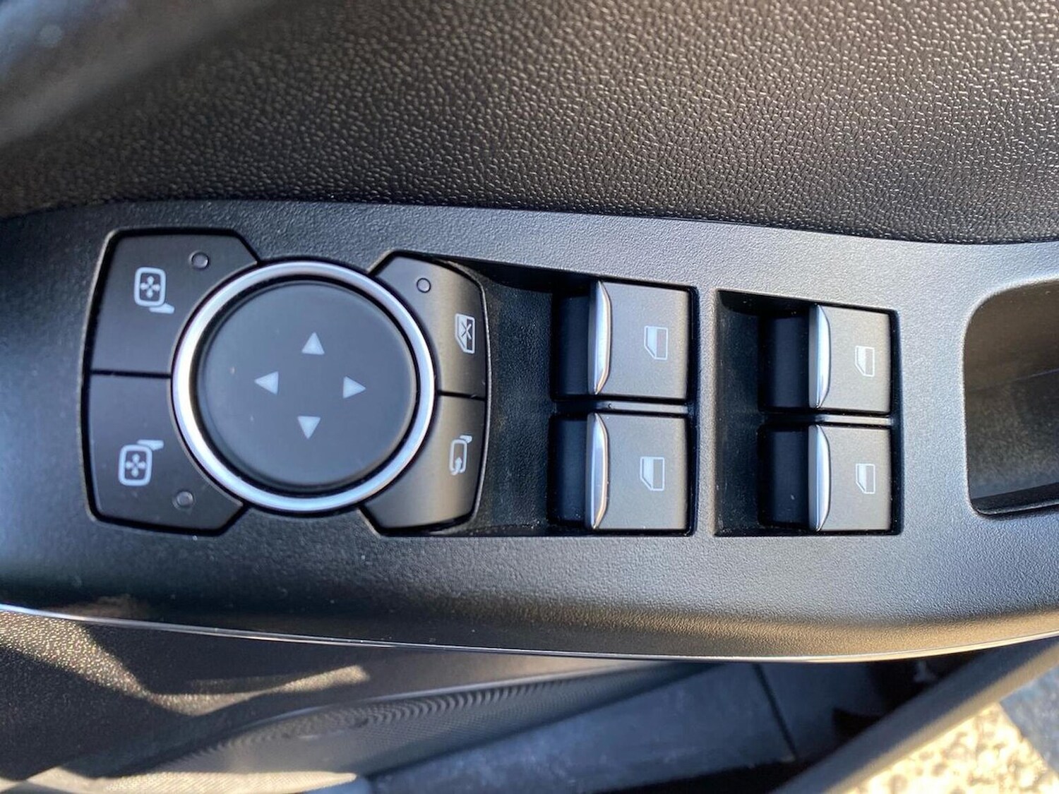 Used Ford Fiesta 2020 for sale - 78192236: Photo 23