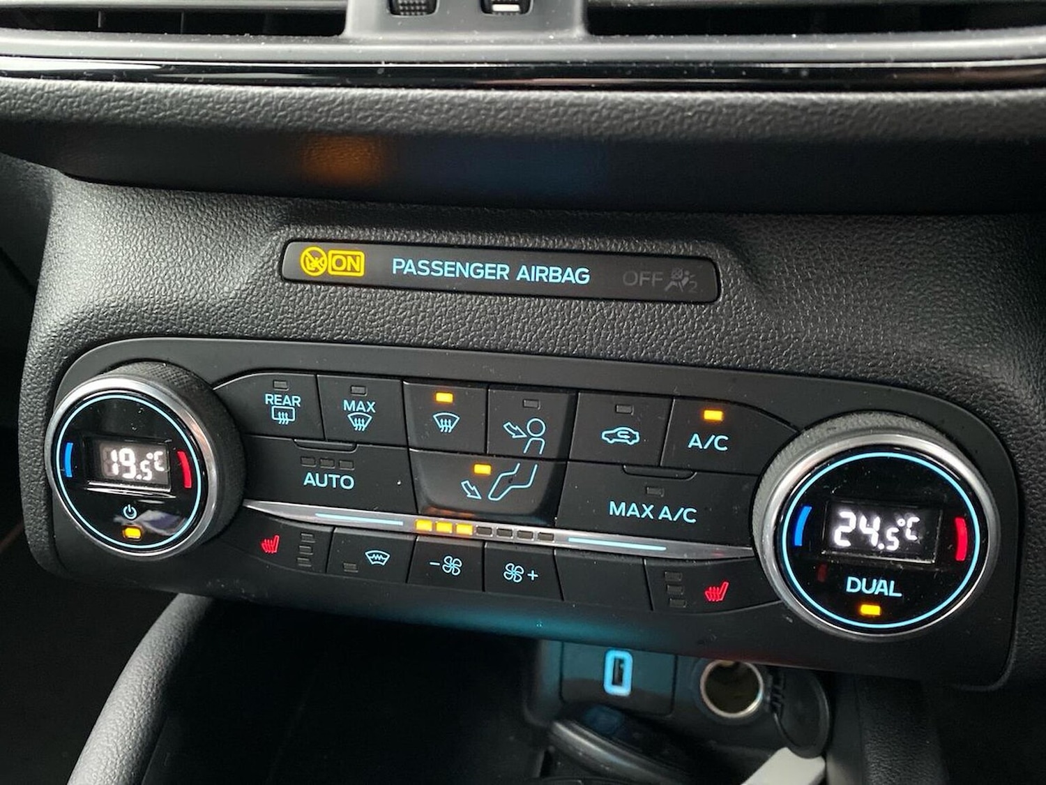 Used Ford Focus 2019 for sale - 76837218: Photo 12