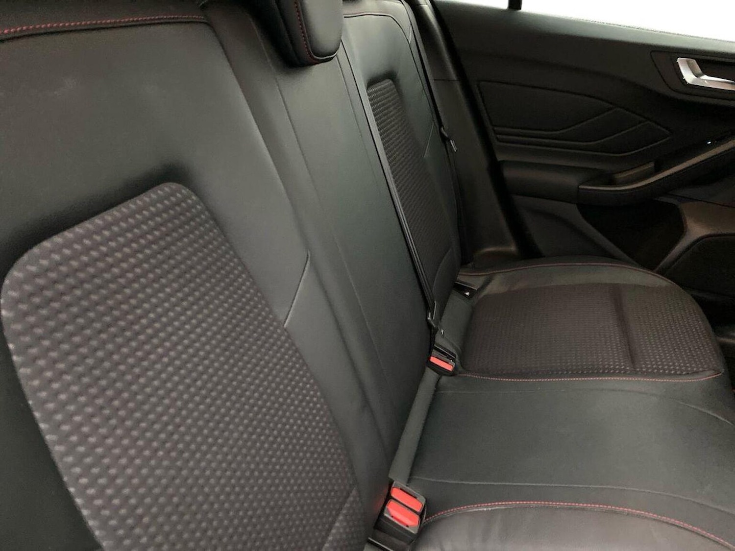 Used Ford Focus 2019 for sale - 76837218: Photo 16