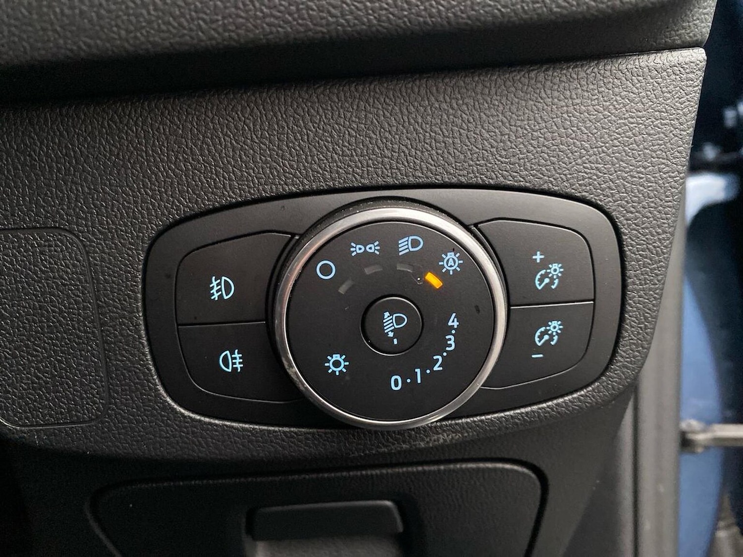 Used Ford Focus 2019 for sale - 76837218: Photo 22