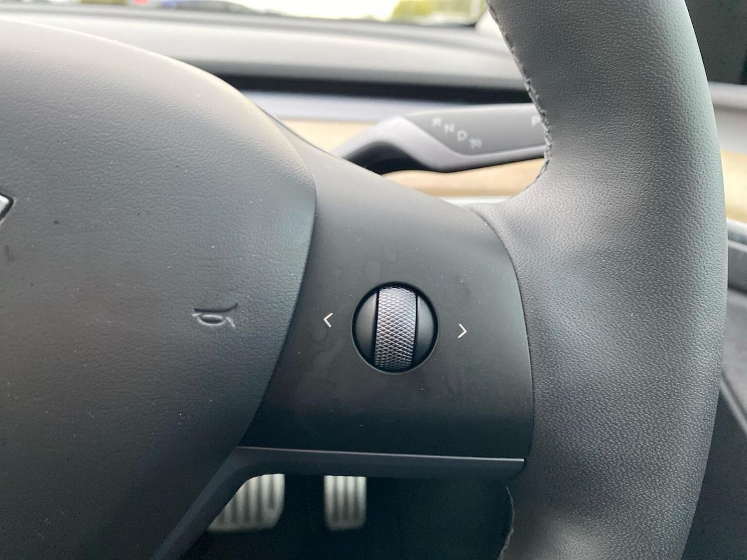Used Tesla Model Y 2023 for sale - 76193221: Photo 27