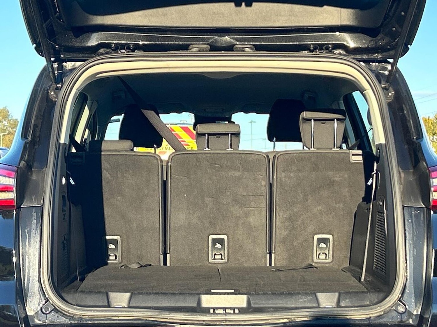 Used Ford S-Max 2021 for sale - 76945919: Photo 17