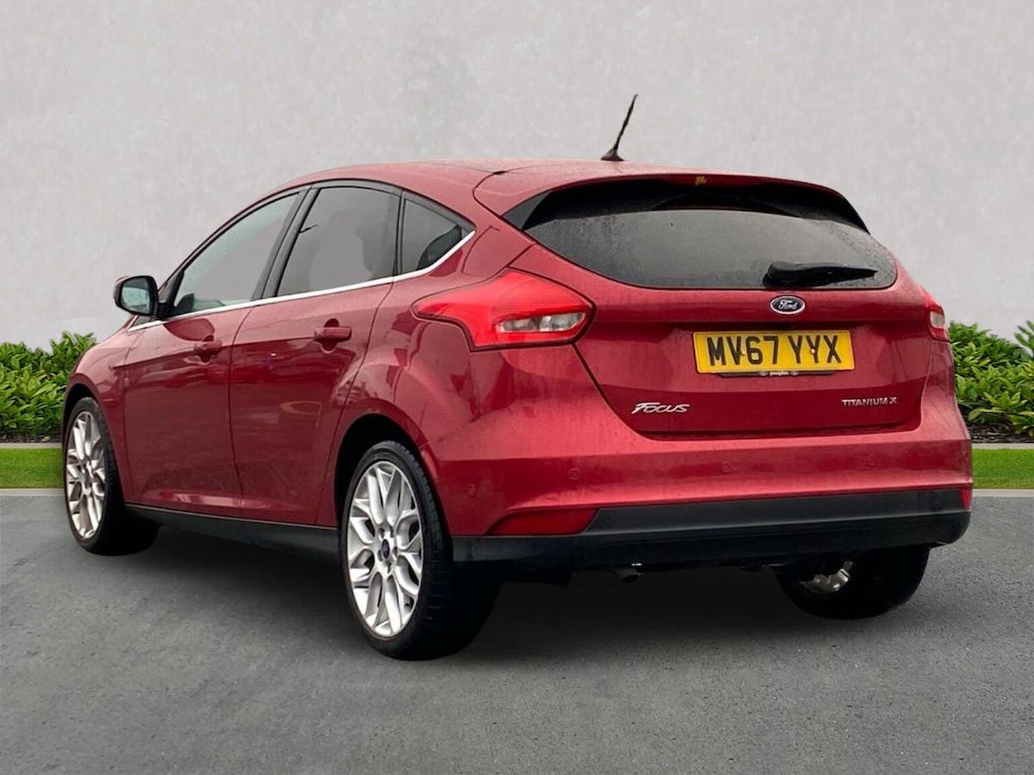 Used Ford Focus 2017 for sale - 76566548: Photo 2