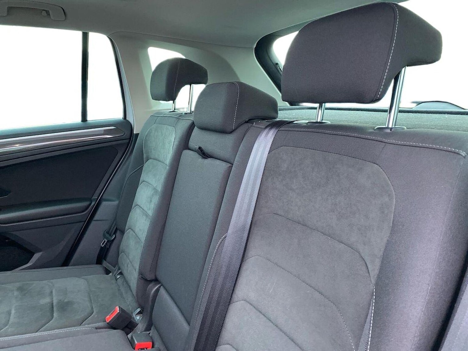 Used Volkswagen Tiguan 2018 for sale - 77061566: Photo 16