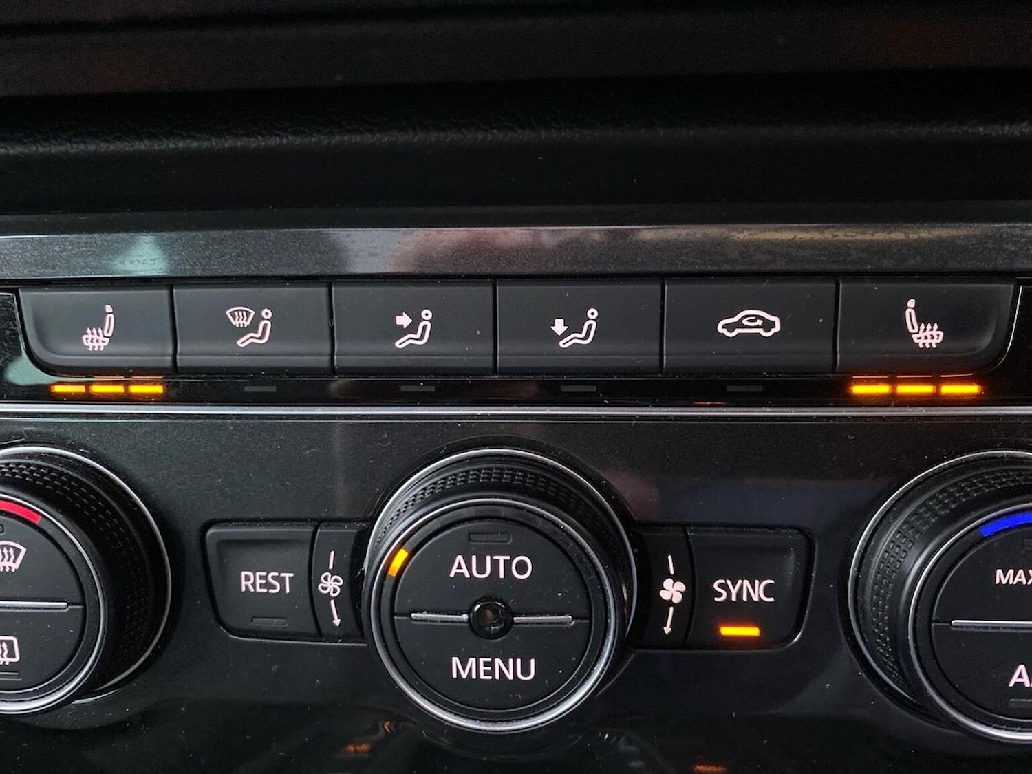 Used Volkswagen Tiguan 2018 for sale - 77061566: Photo 25