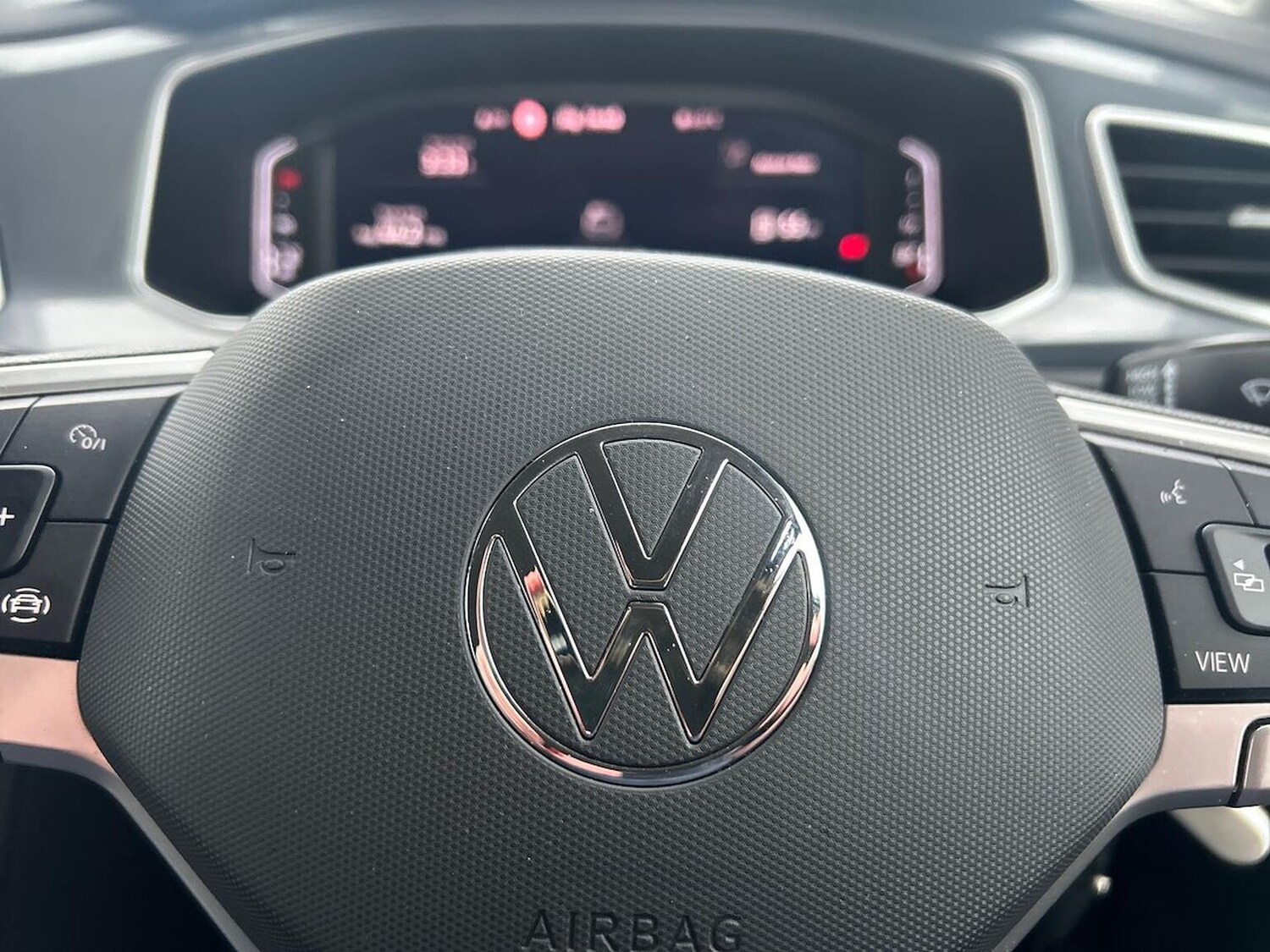 Used Volkswagen T-Roc 2022 for sale - 78061068: Photo 30