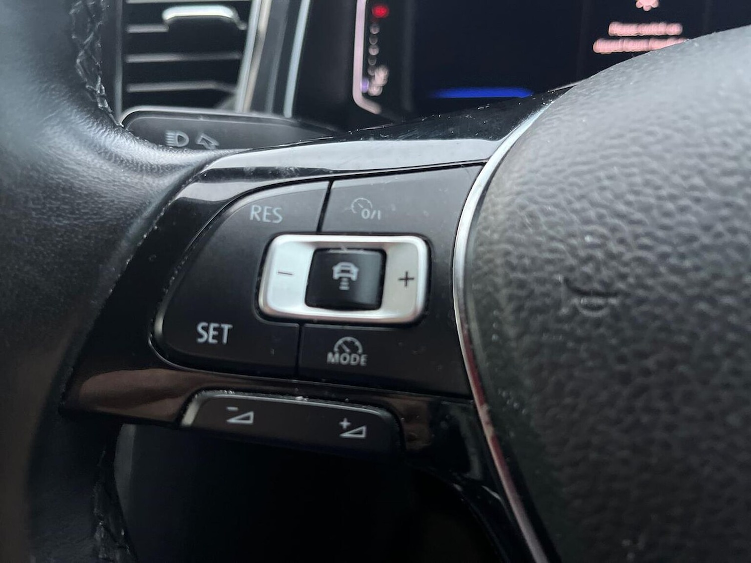 Used Volkswagen T-Roc 2018 for sale - 77775183: Photo 26