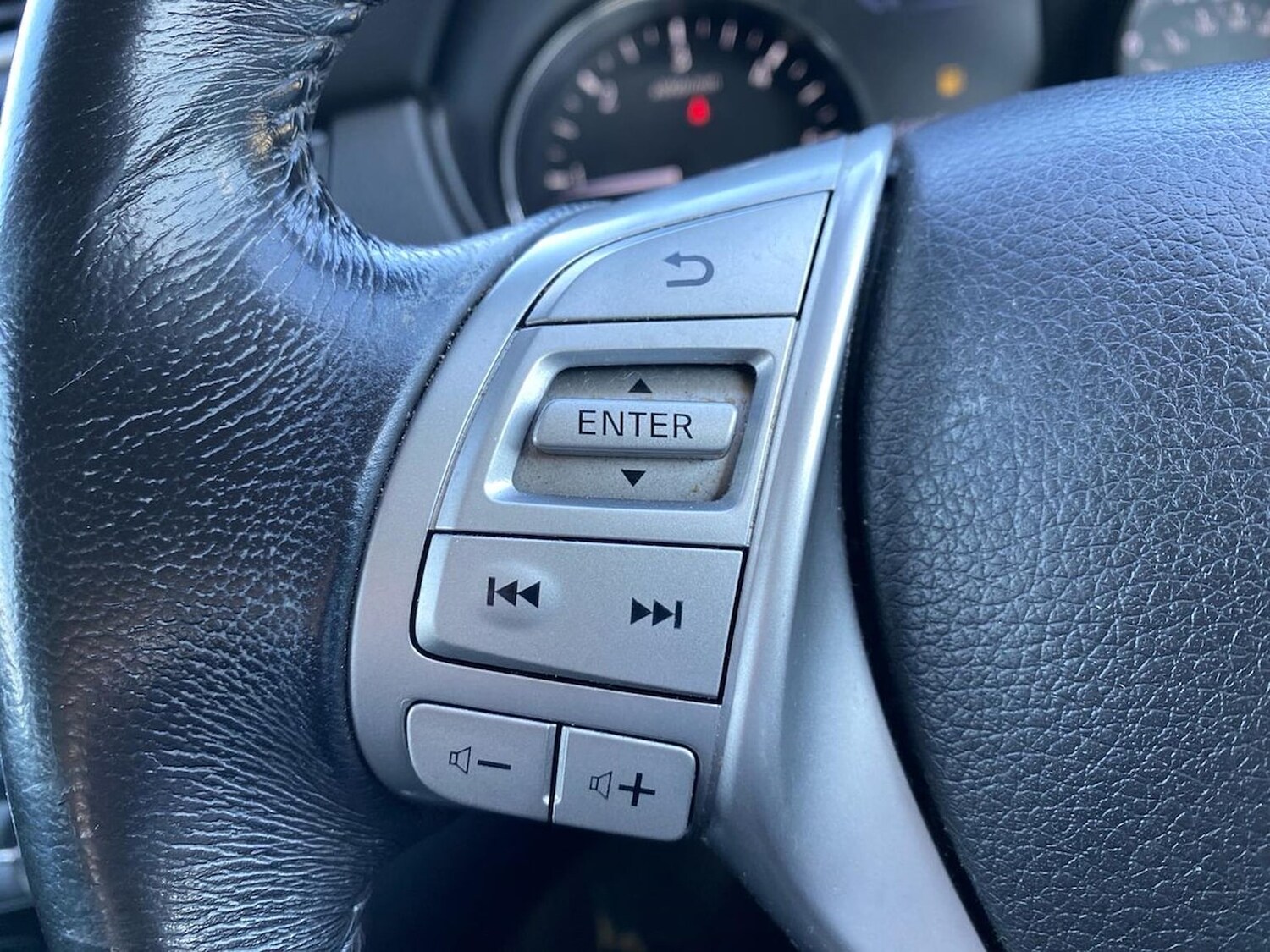 Used Nissan X-Trail 2016 for sale - 78192404: Photo 28