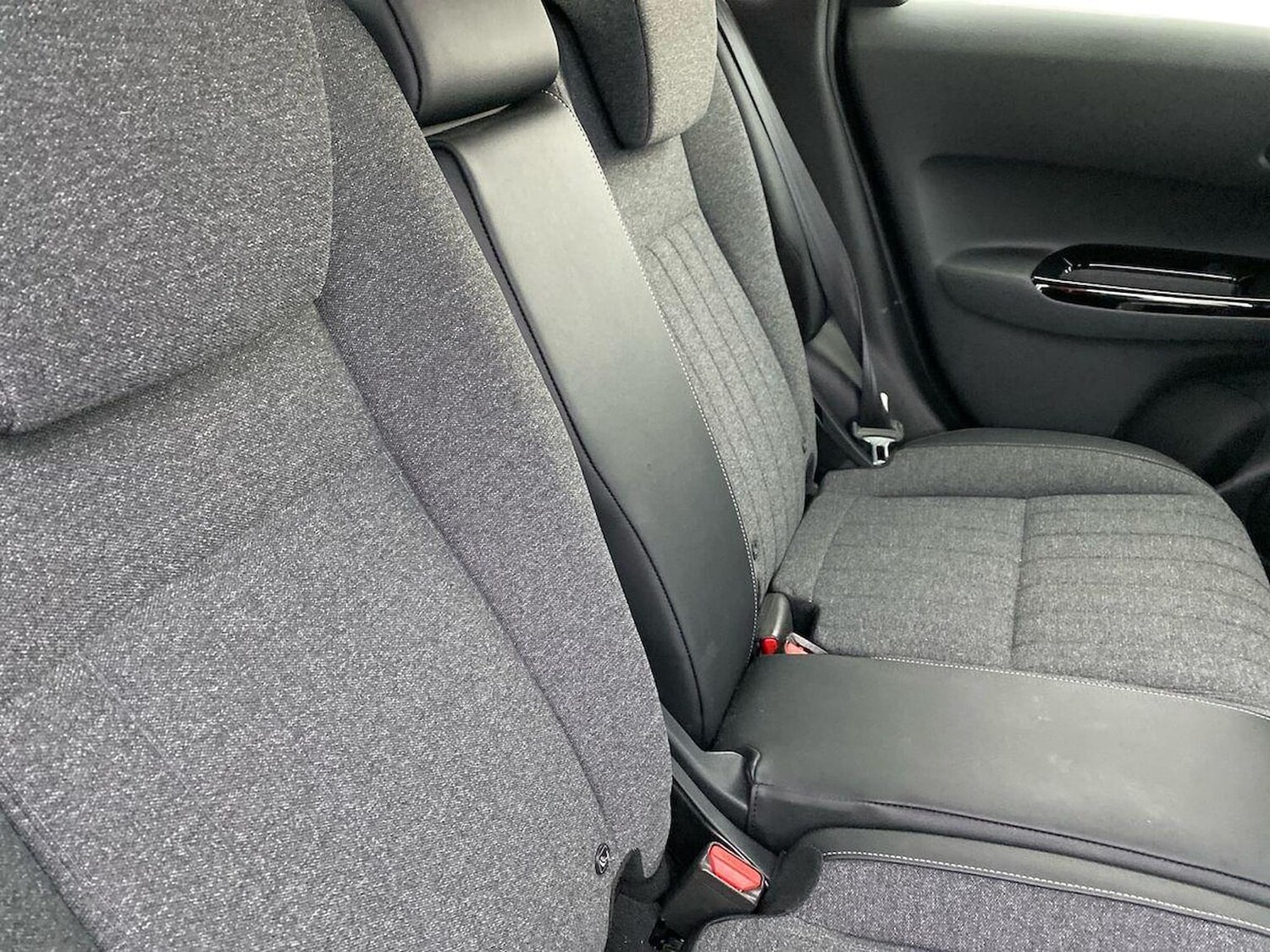 Used Honda Jazz 2022 for sale - 76791894: Photo 16