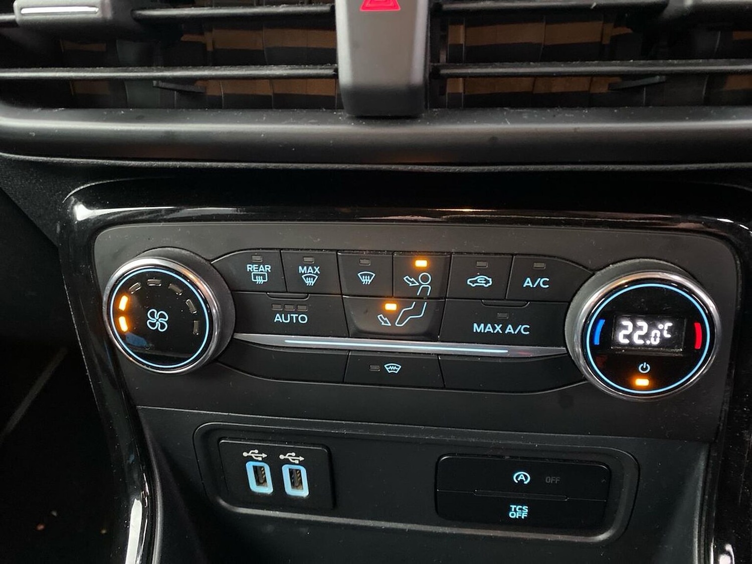 Used Ford Ecosport 2020 for sale - 77065793: Photo 14