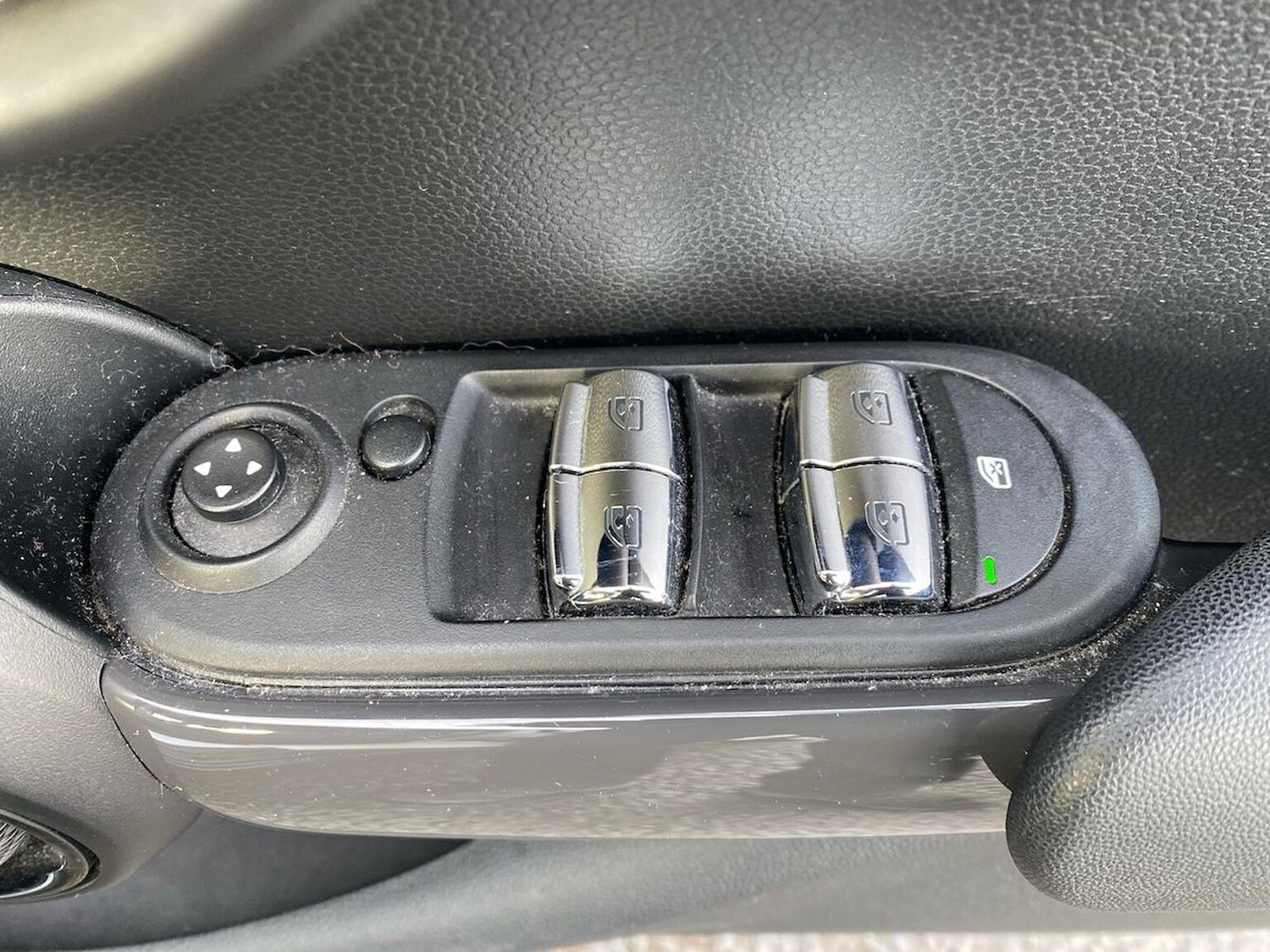 Used MINI Hatch 2019 for sale - 77701347: Photo 21