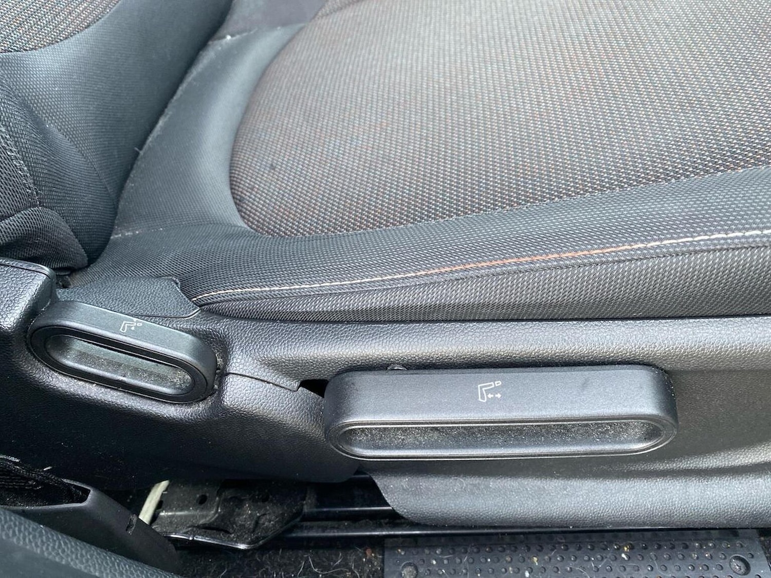 Used MINI Hatch 2019 for sale - 77701347: Photo 30