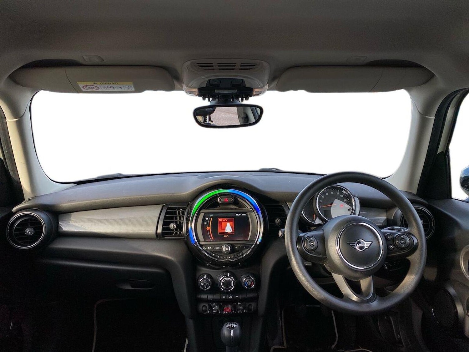 Used MINI Hatch 2019 for sale - 77701347: Photo 8