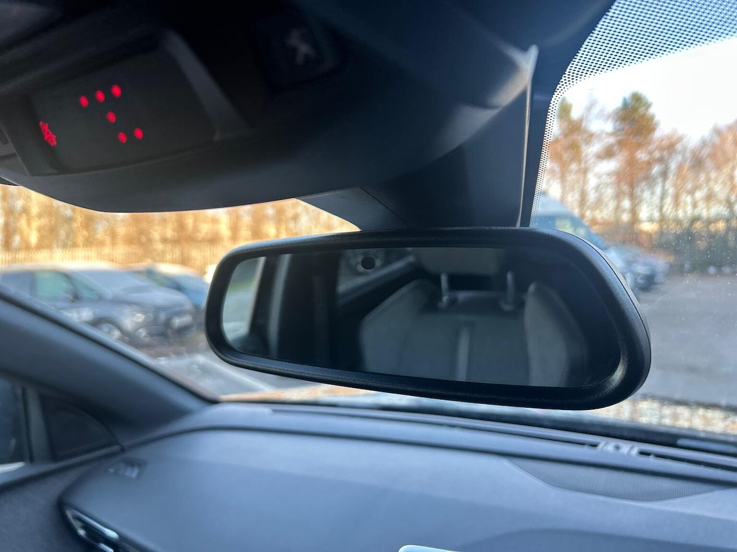 Used Peugeot 5008 2018 for sale - 77077351: Photo 16