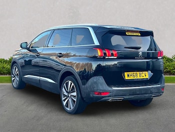 Used Peugeot 5008 2018 for sale - 77077351: Photo