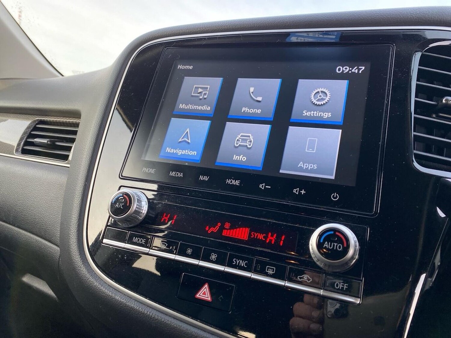 Used Mitsubishi Outlander 2020 for sale - 76412526: Photo 25