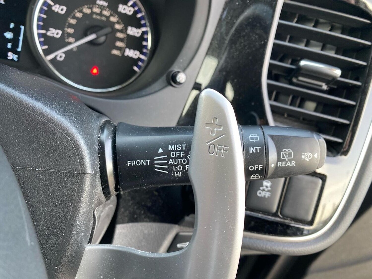 Used Mitsubishi Outlander 2020 for sale - 76412526: Photo 29