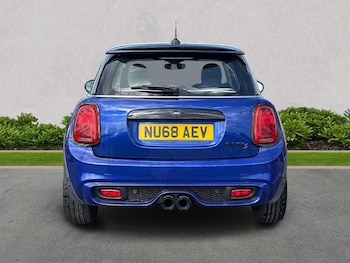 Used MINI Hatch 2018 for sale - 78992457: Photo