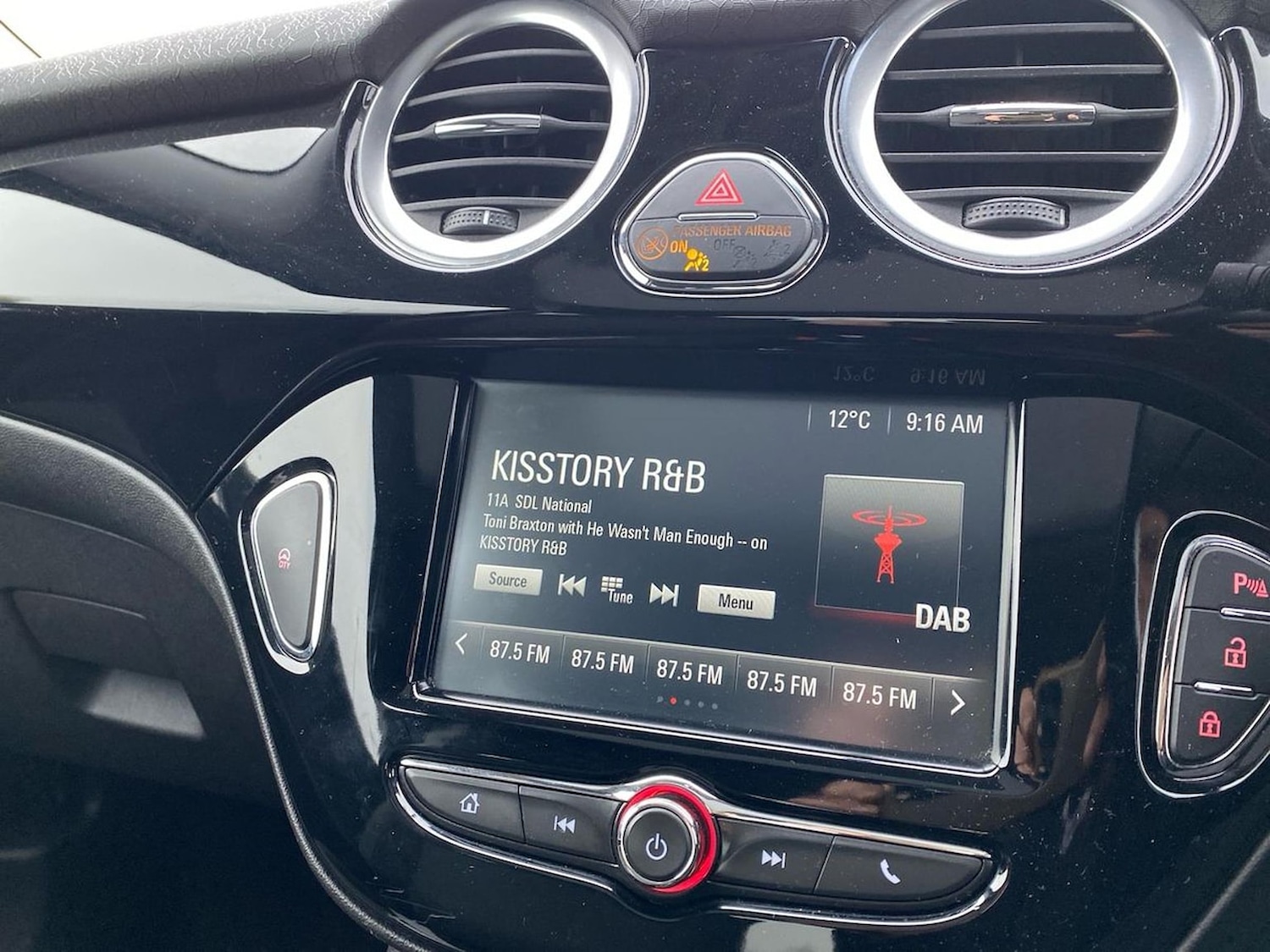 Used Vauxhall ADAM 2016 for sale - 76492392: Photo 11