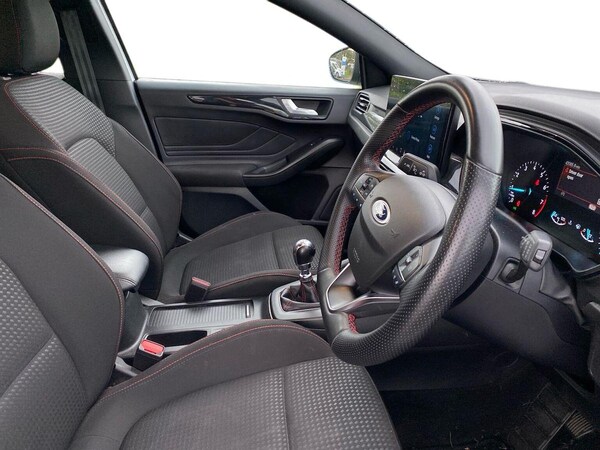 Used Ford Focus 2023 for sale - 76193213: Photo 15
