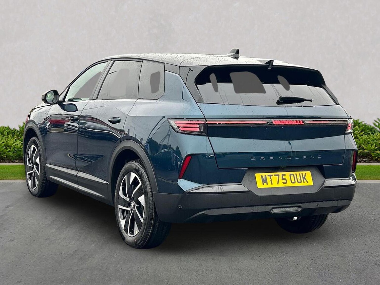 Used Vauxhall Grandland 2025 for sale - 76263258: Photo 2