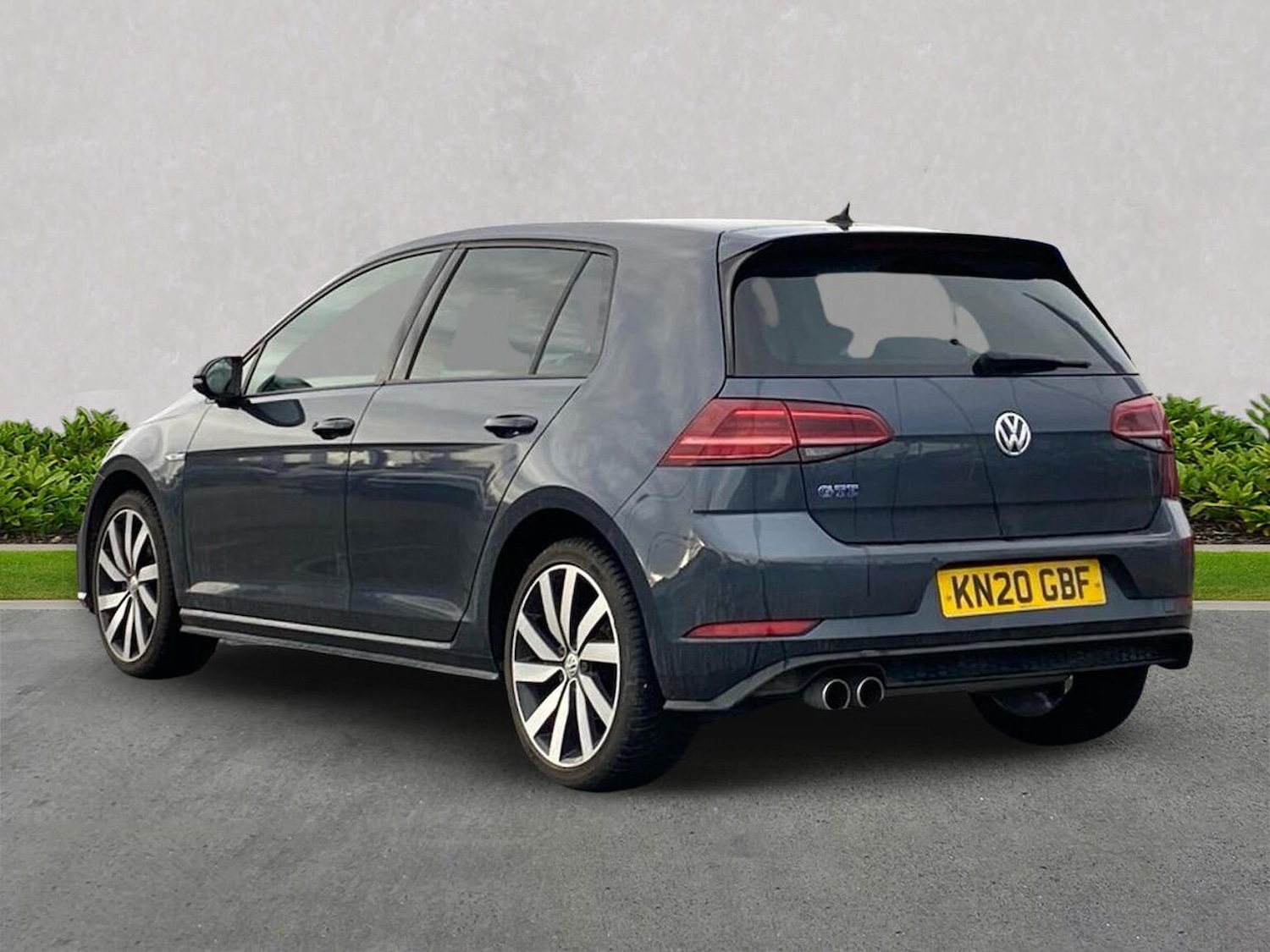 Used Volkswagen Golf 2020 for sale - 76651280: Photo 2